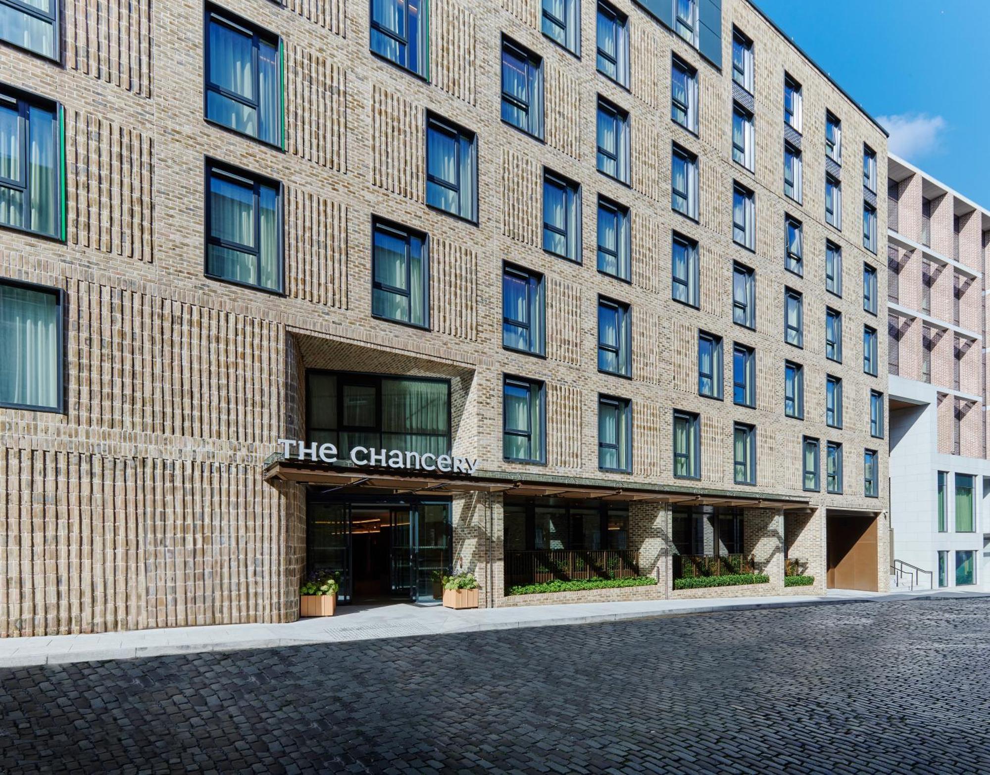 The Chancery Hotel — Photos 1